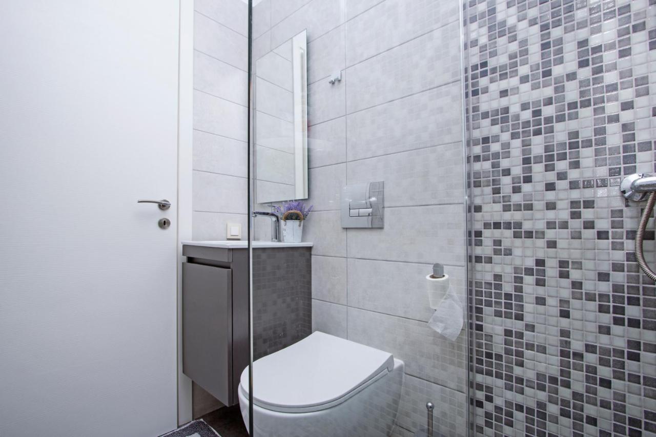 Athena Luxury Apartments Mesongi Luaran gambar