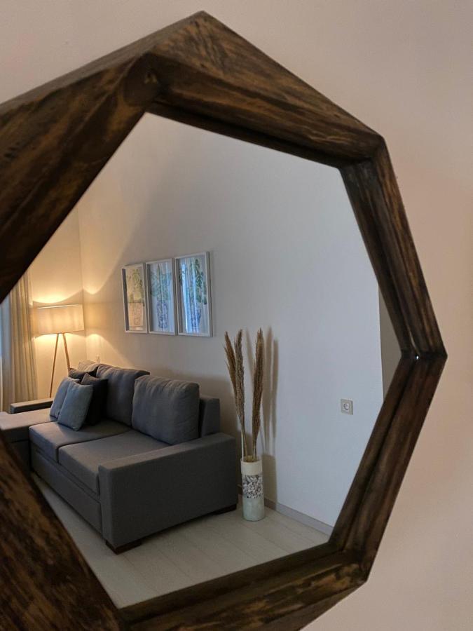 Athena Luxury Apartments Mesongi Luaran gambar